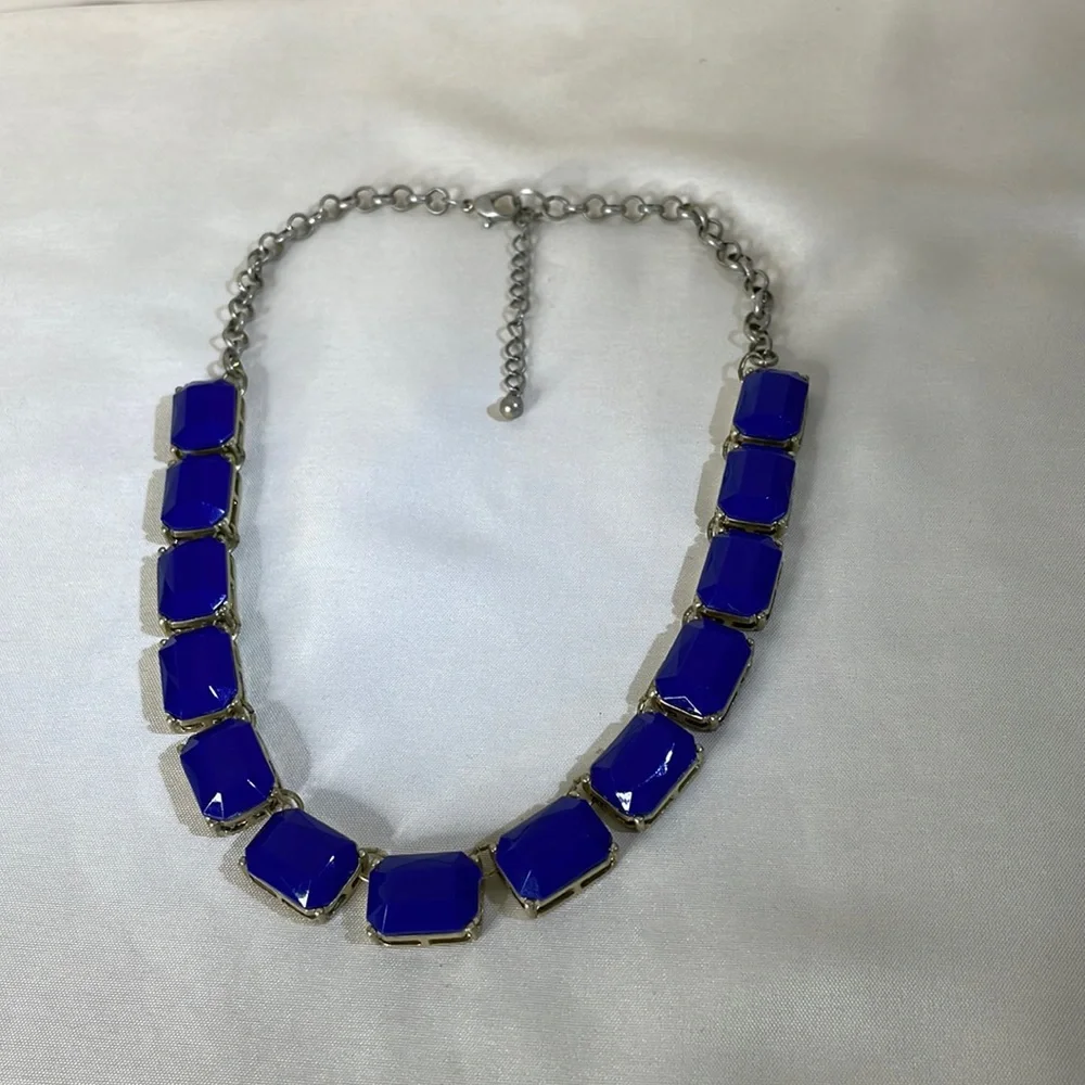 Blue statement necklace - Picture 1 of 3